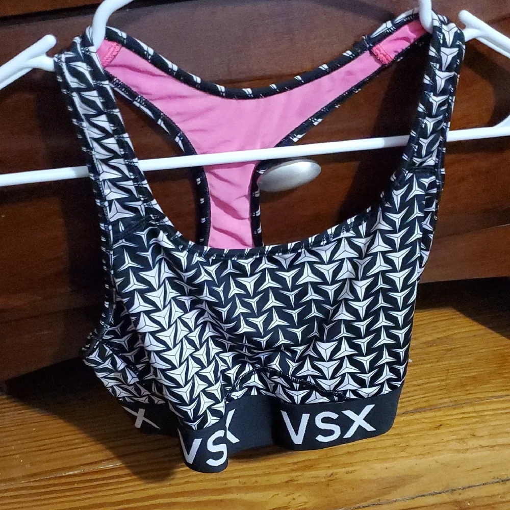 VSX - Picture 1 of 1